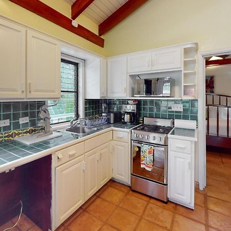 Condo #27 @ Beachside Villas Dangriga Buitenkant foto