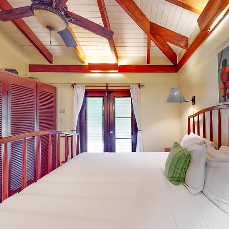Condo #27 @ Beachside Villas Dangriga Buitenkant foto