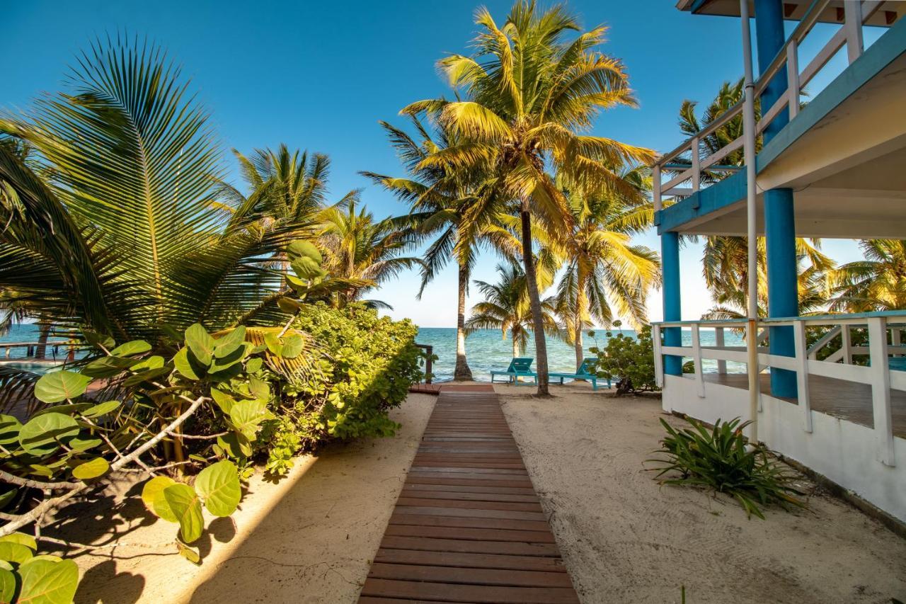 Condo #27 @ Beachside Villas Dangriga Buitenkant foto
